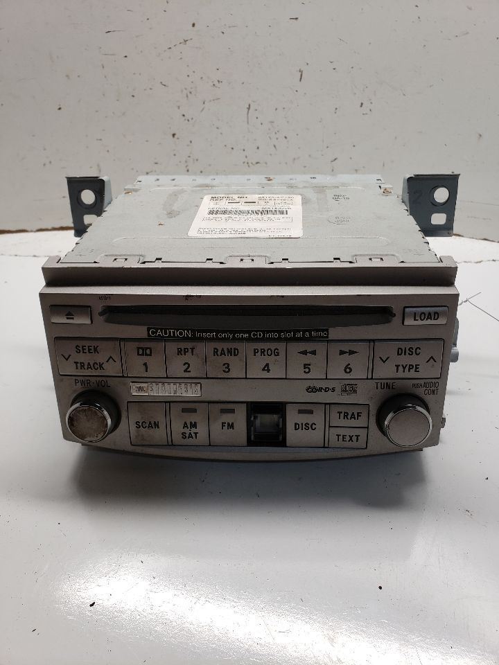 Audio Equipment Radio Receiver 6 Disc CD Player Fits 05-07 AVALON 1303285