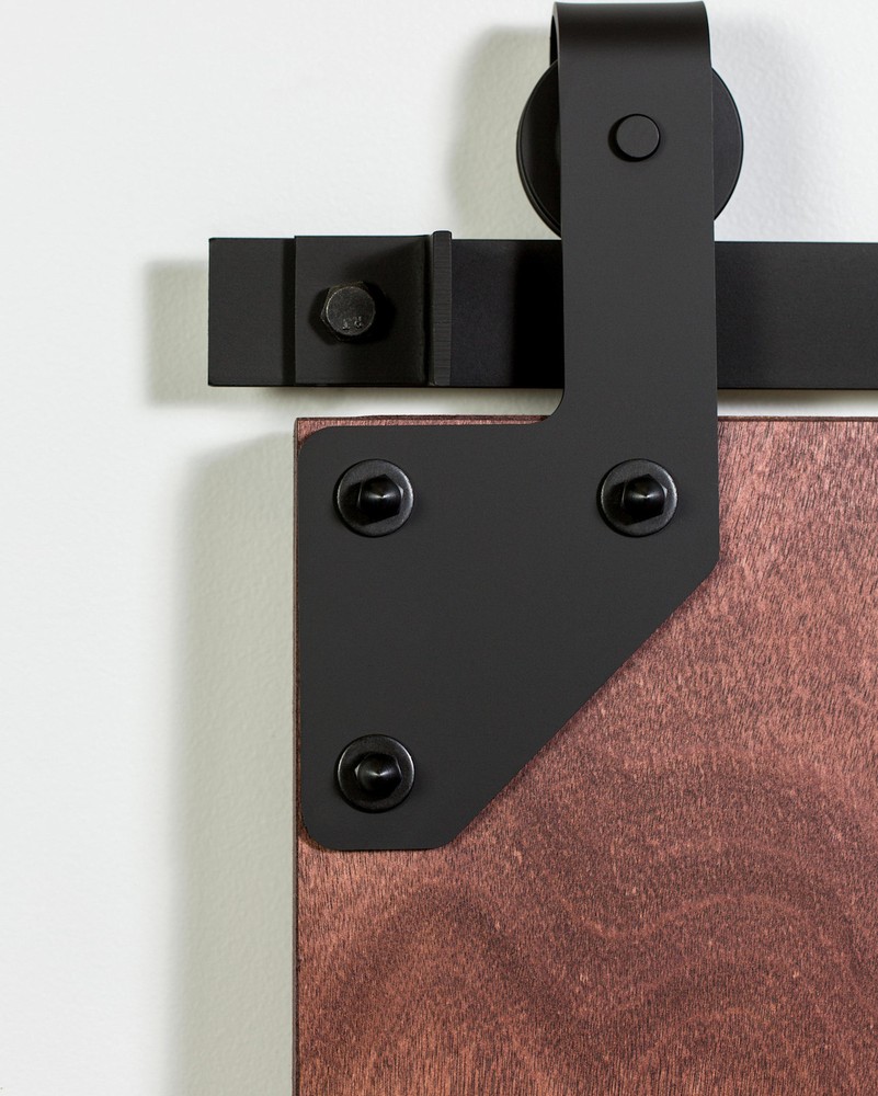 Leatherneck Hardware FTC60K1 142 Premium Series 60 Inch Cornered - Black