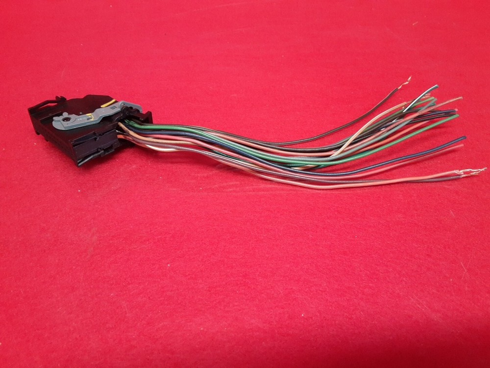 2008 Cadillac DTS Speedometer Instrument Cluster MPH - PIGTAIL WIRE ONLY