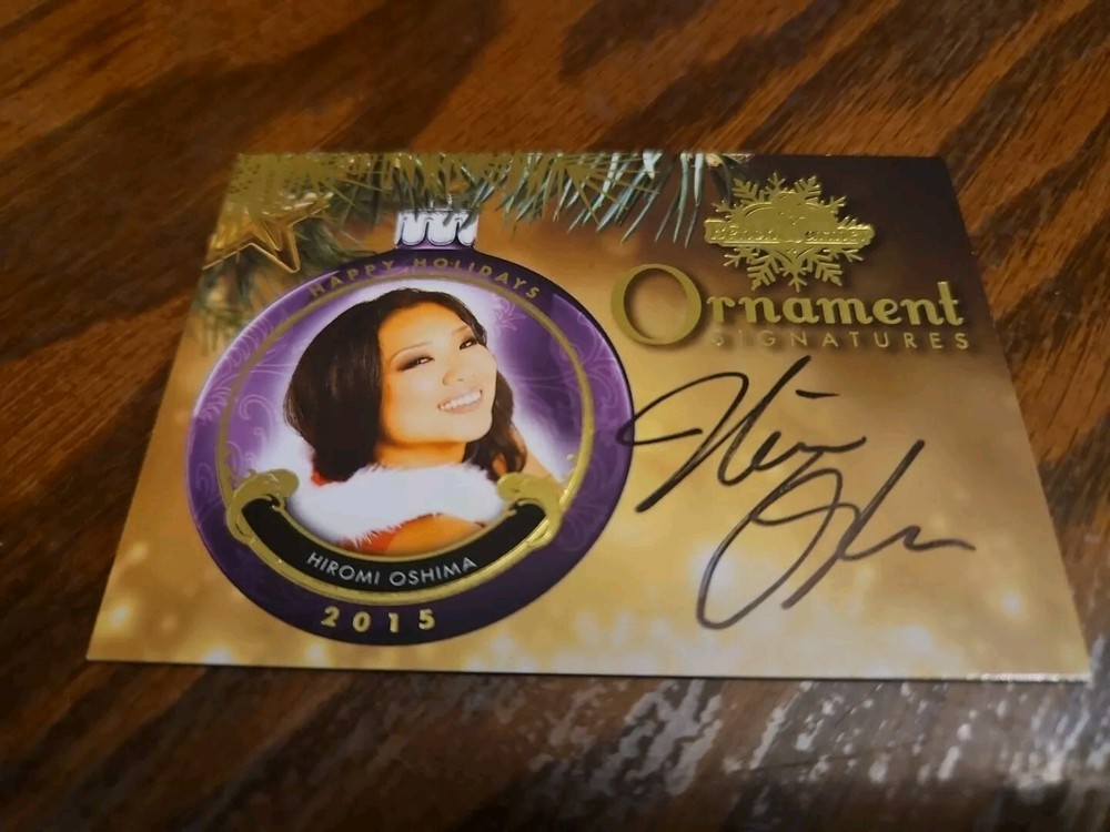 Benchwarmer 2015 Hiromi Oshima Happy Holidays Ornament Signatures Auto Playboy