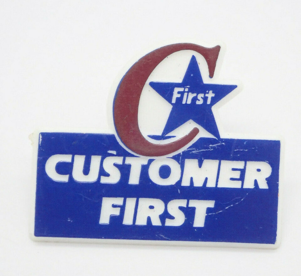 Customer First Star Customer Service Vintage Lapel Pin-image