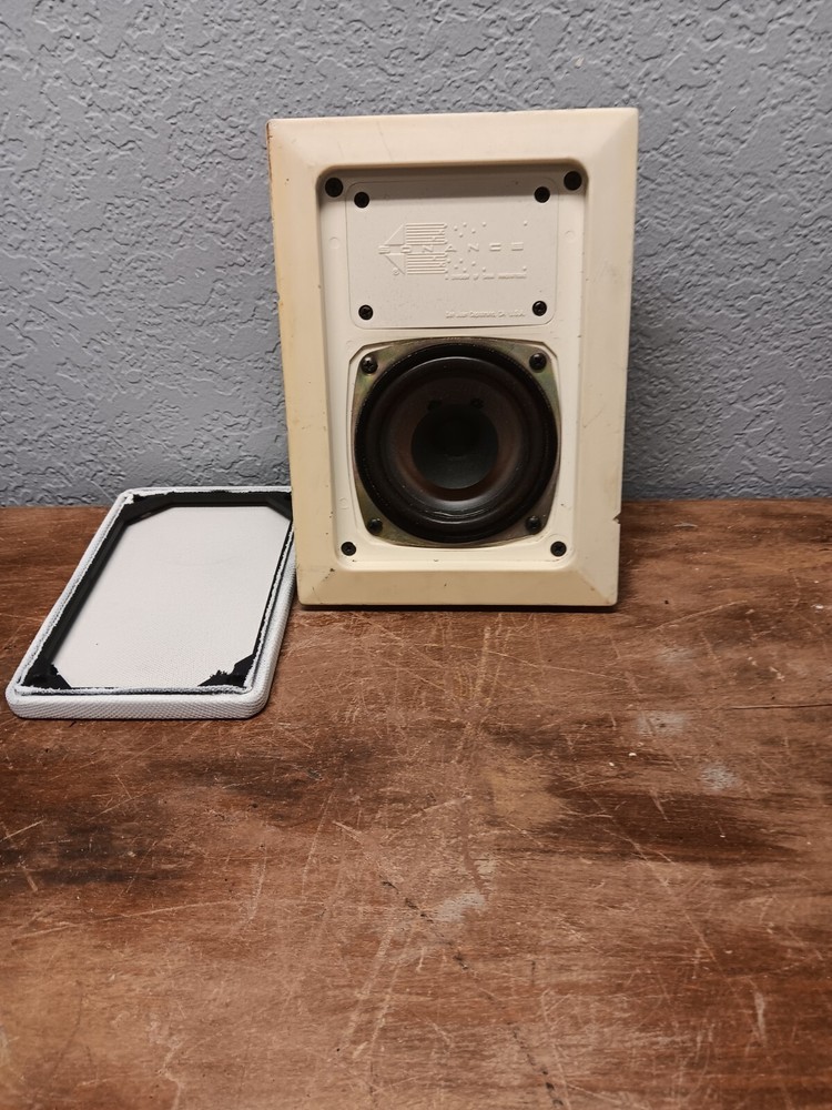 Sonance Visual Performance Series In-Wall Speaker SINGLE UNTESTED-image
