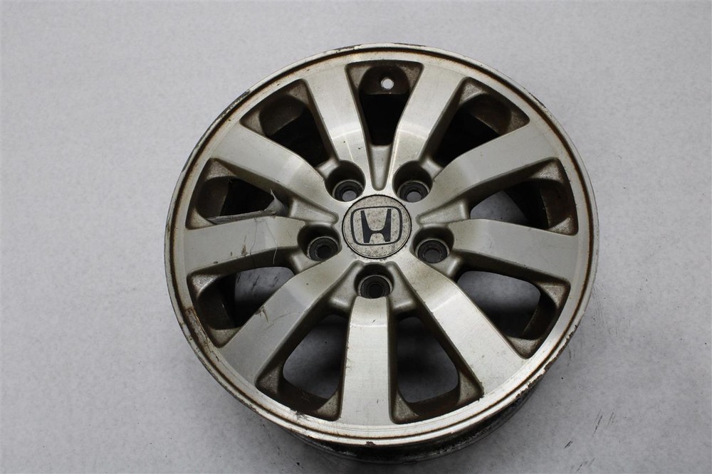 Used Wheel fits: 2008 Honda Odyssey 16x7 alloy 9 spoke Grade A