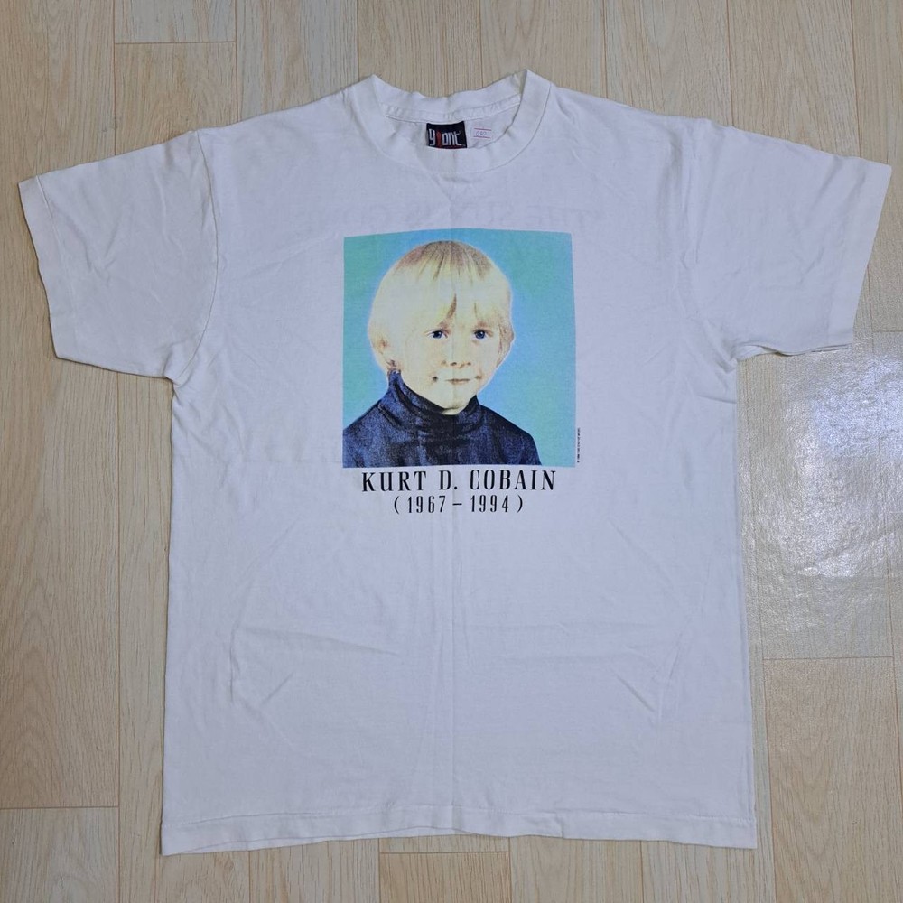 Nirvana t shirt vintage Reprint THE SON IS GONE BUT I HAVE A LIGHT LARGE 080