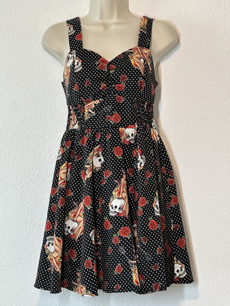 Y2K Hot Topic Red and Black Skulls Roses Swing Dress Goth Pin Up Size Medium
