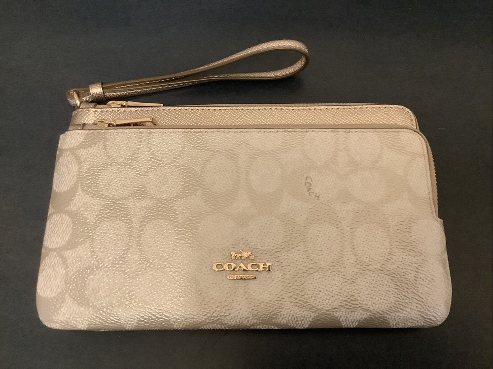 NWT Coach Double Zip Wallet Signature Canvas CW968 Gold Champagne Multi