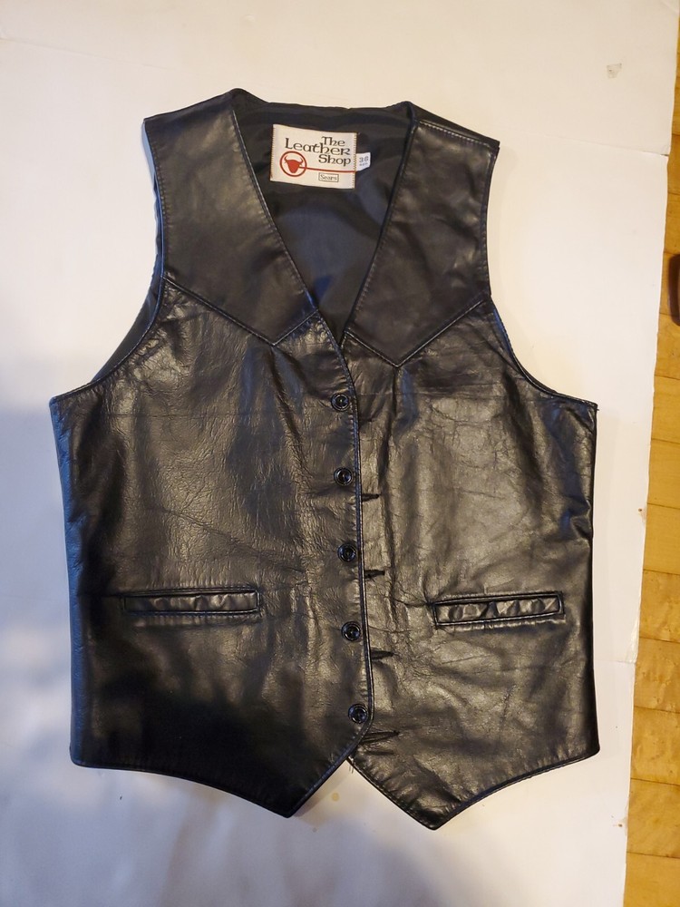 Vintage Mens size 36 Regular Black leather vest, The Leather Shop Sears EUC