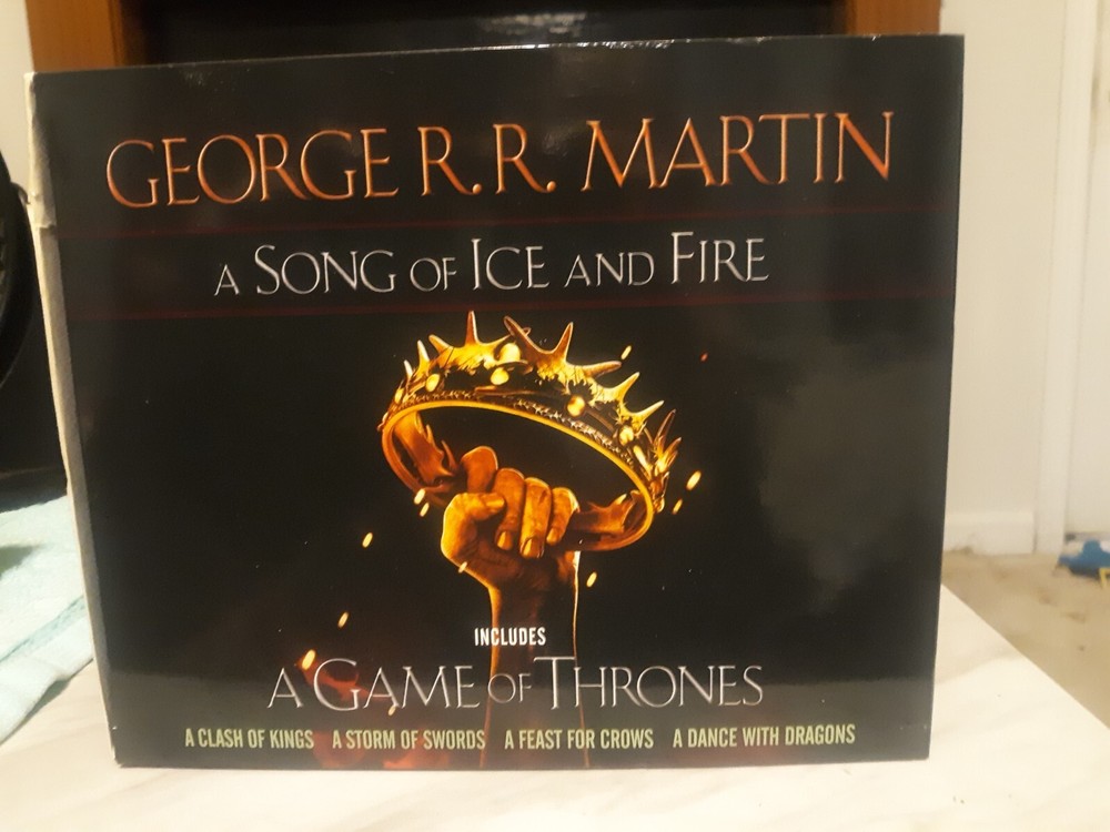 George R. R. Martin's a Game of Thrones Set : A Game of Thrones, a Clash of...