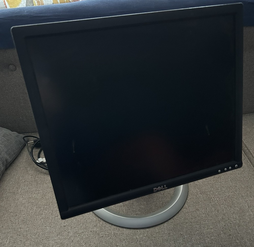 ** DELL 1905FP UltraSharp 19