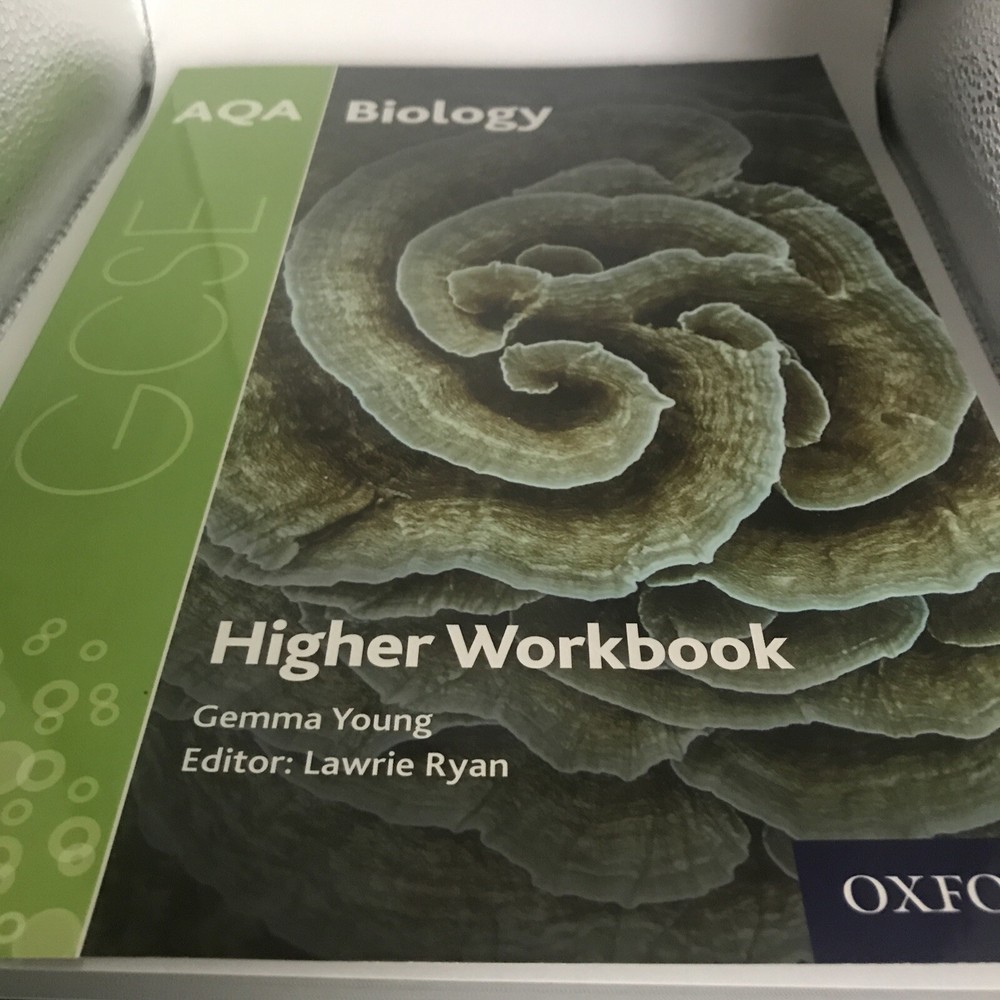 AQA GCSE Biology Workbook: Higher by Gemma Young (Paperback, 2017)