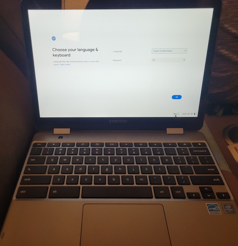 Samsung Chromebook 4 (16GB eMMC, Intel Celeron, 1.10 GHz, 16GB) Laptop - Gray