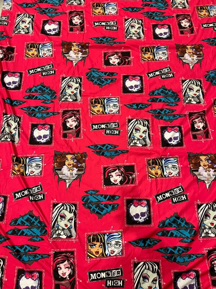 Monster High Twin Bed Sheet Cloth Girls Cartoon Bright Pink Skull Gothic 93