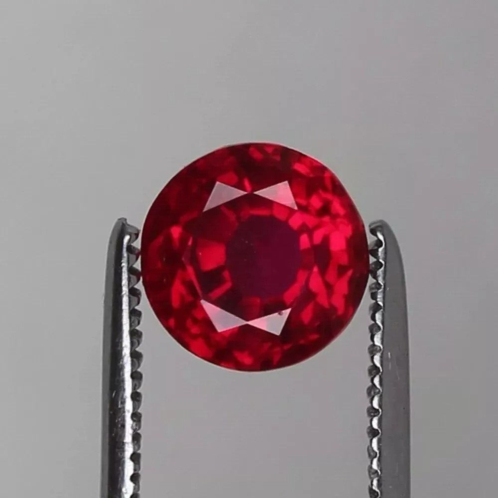 Superb Flawless Natural Red Ruby Round Certified 7.99 Ct Loose Gemstone