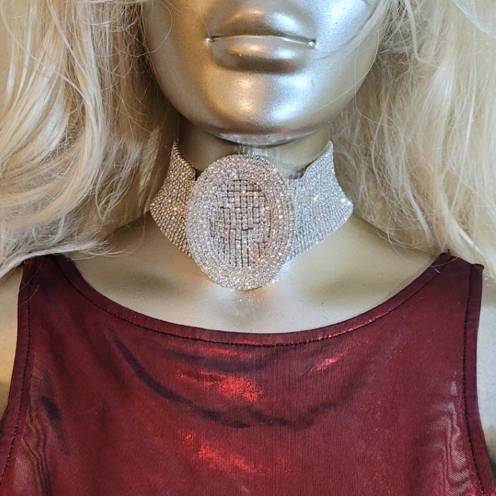 Elegant Multi-Layer Silver Choker with Crystal Buckle