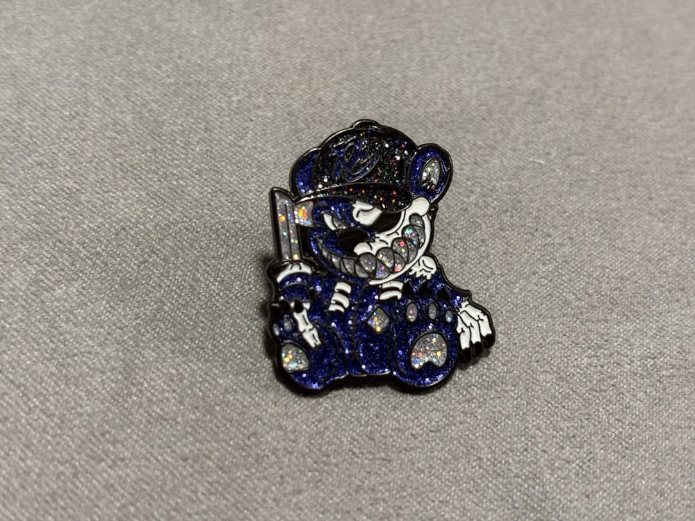 Pinzcity Sitting Scare Bear Hat Pin Blue Silver Black Bring It Back Wed #18