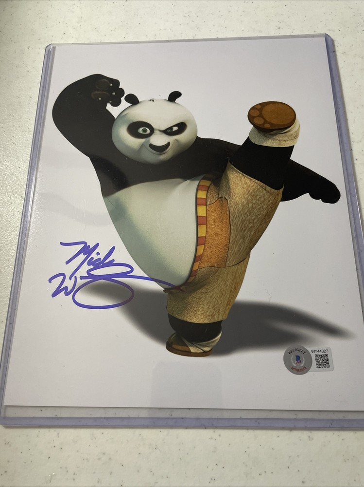 Mick Wingert - Kung Fu Panda autographed 8 x 10 BAM BOX w/ Beckett COA
