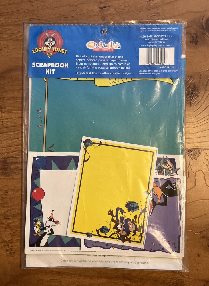 VTG 90s Looney Tunes Scrapbook Kit Tweety Taz Bugs Bunny Retro Colors Never Used