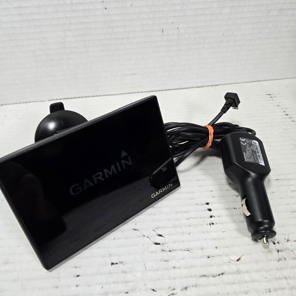 Garmin Drive 53EX 5-Inch Touchscreen GPS Car Navigator 010-02858-02