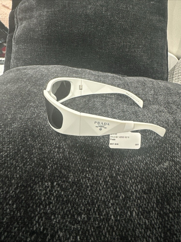 PRADA Milano Sunglasses High-Quality, Brand-New