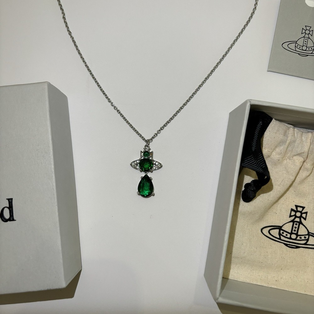 Vivienne Westwood Emerald Mermaid Tear Drop Necklace With Box Christmas Gift