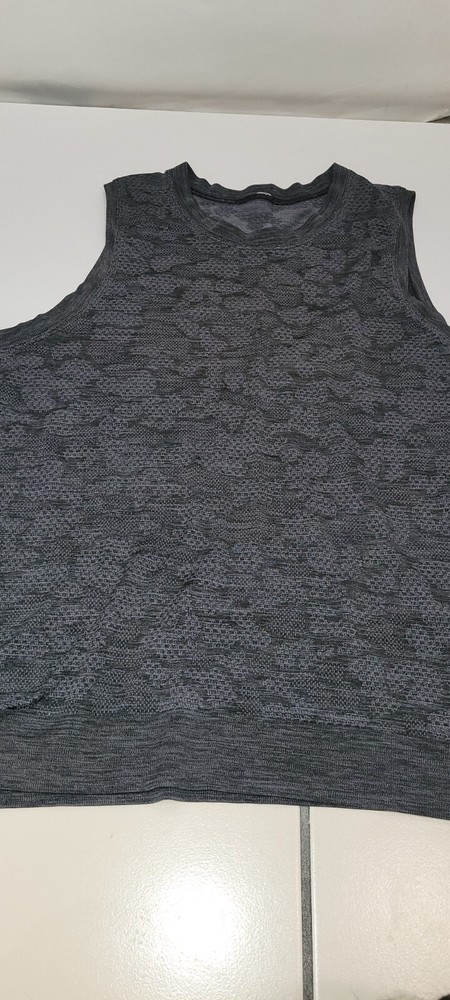 Lululemon Tank Top Men Medium Workout Muscle Black Camouflage Sleeveless