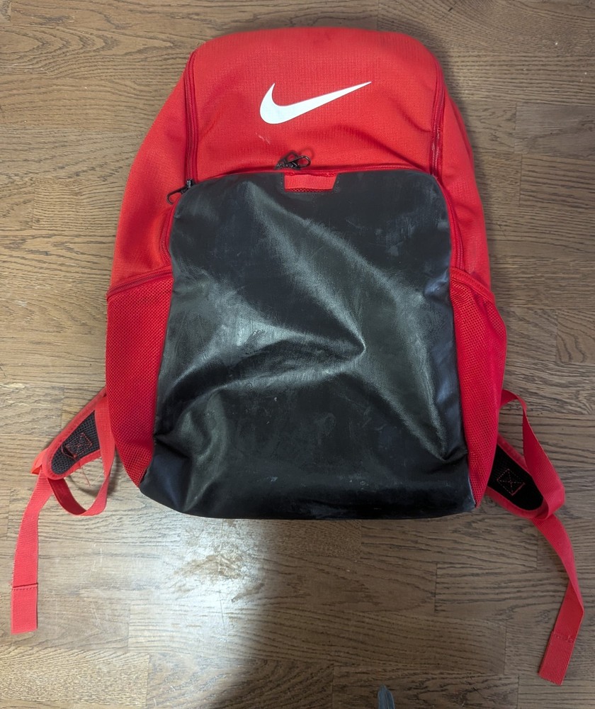 Nike Brasilia XL Red Backpack with Laptop Compartment
