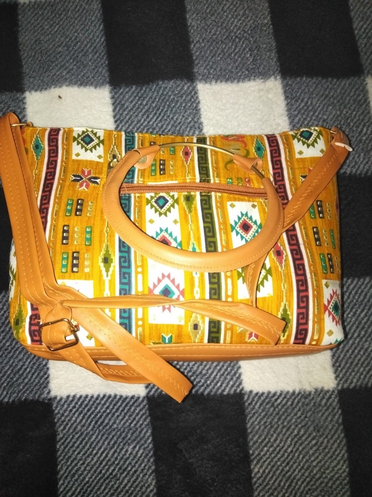 Aztec Purse Brand New Never Used **BUY NOW**-image