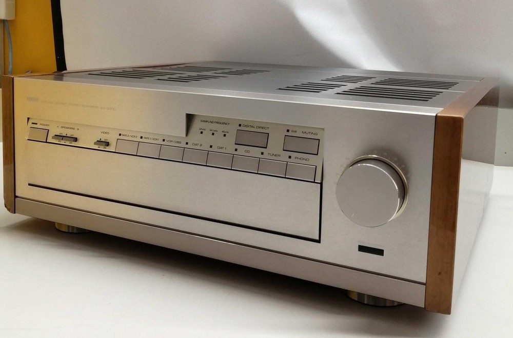 YAMAHA AX-2000 Integrated Amplifier Professionally Serviced by Experts