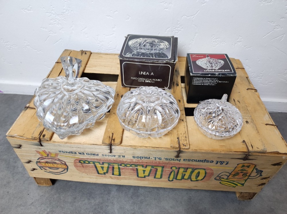 Set of 3 French Vintage Arques Crystal Bonbonniere Candy Bowls with Lids