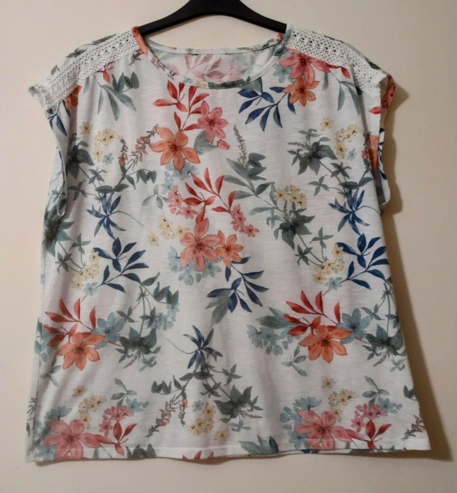 Floral top - size 20 - white/multi-colour/boat neck/cotton lace trim on shoulder