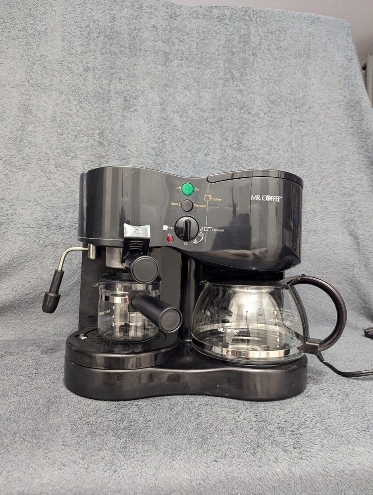 MR. COFFEE-Coffee And Espresso 2 in 1. Good Condition. Model ECM21