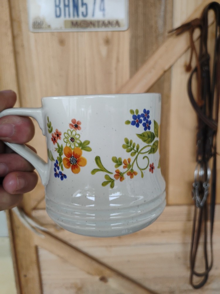 Vintage Sweet Flowers Bake Serve'n Store Stoneware Mug Retro 1980
