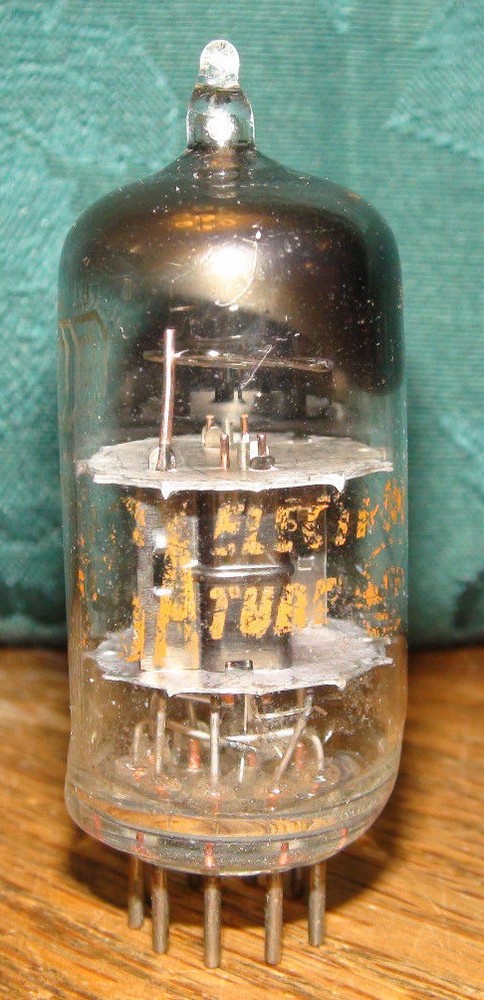 Vintage RCA 12AT7 Black Plates Vacuum Tube Balanced Results= 4100/3700 8.2/7.8