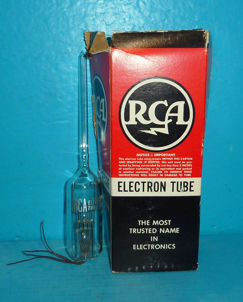 1 RCA Type 1946 Thermocouple Vacuum Gauge Tube NOS/NIB Guaranteed