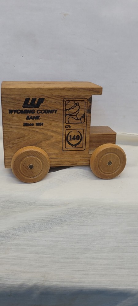 1991 Logo Mobile Wyoming County Bank Piggy Bank Wooden Toy Truck WARSAW NY RARE!