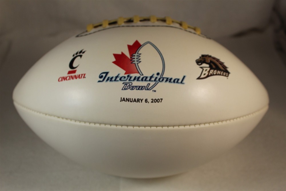 BADEN FULL SIZE FOOTBALL 2007 INTERNATIONAL BOWL CINCINNATI , WESTERN MICHIGAN