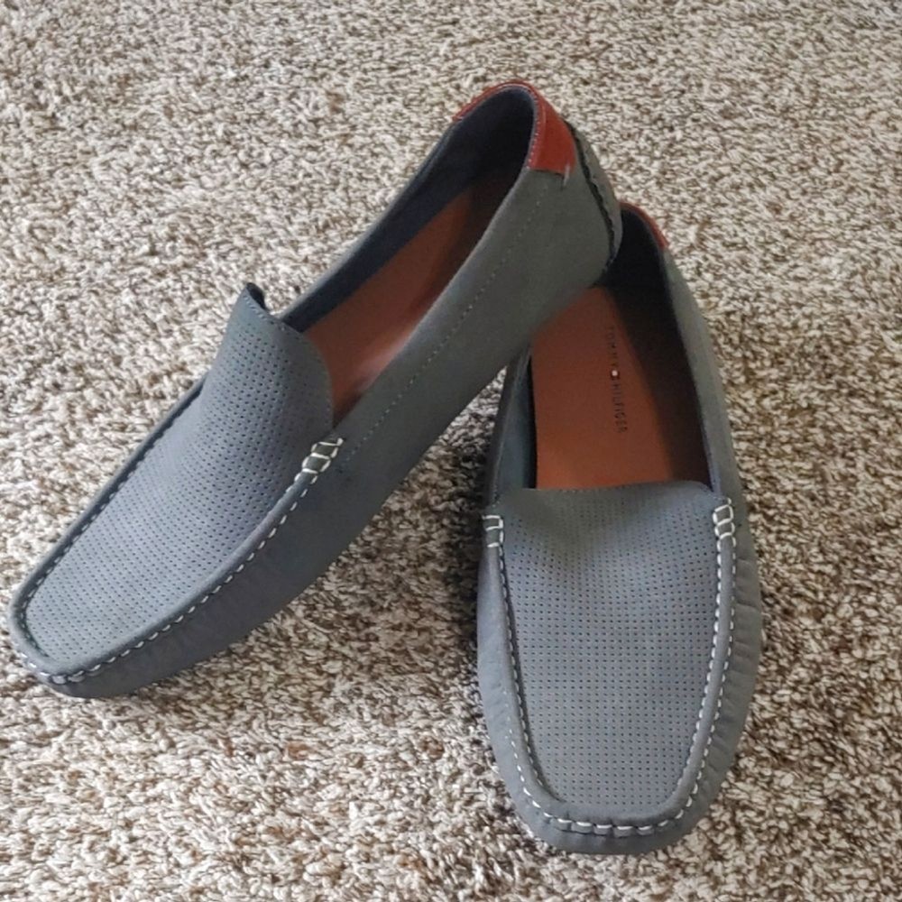 Tommy Hilfiger Alvie Grey Leather Moc Toe Loafers for Men Size 11