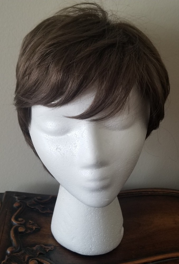 NIB Paula Young A3271 Ronnie Wig in Color 10 Size AVG with Free US Shipping