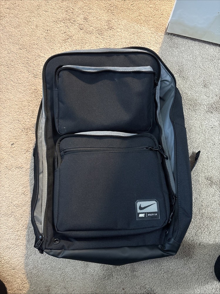 Nike Utility Speed Running Shoes for Men Lightweight Performance