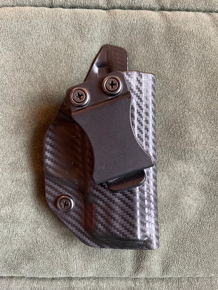 Black Carbon Fiber Kydex IWB Holster for Smith & Wesson M&P Shield 3.1