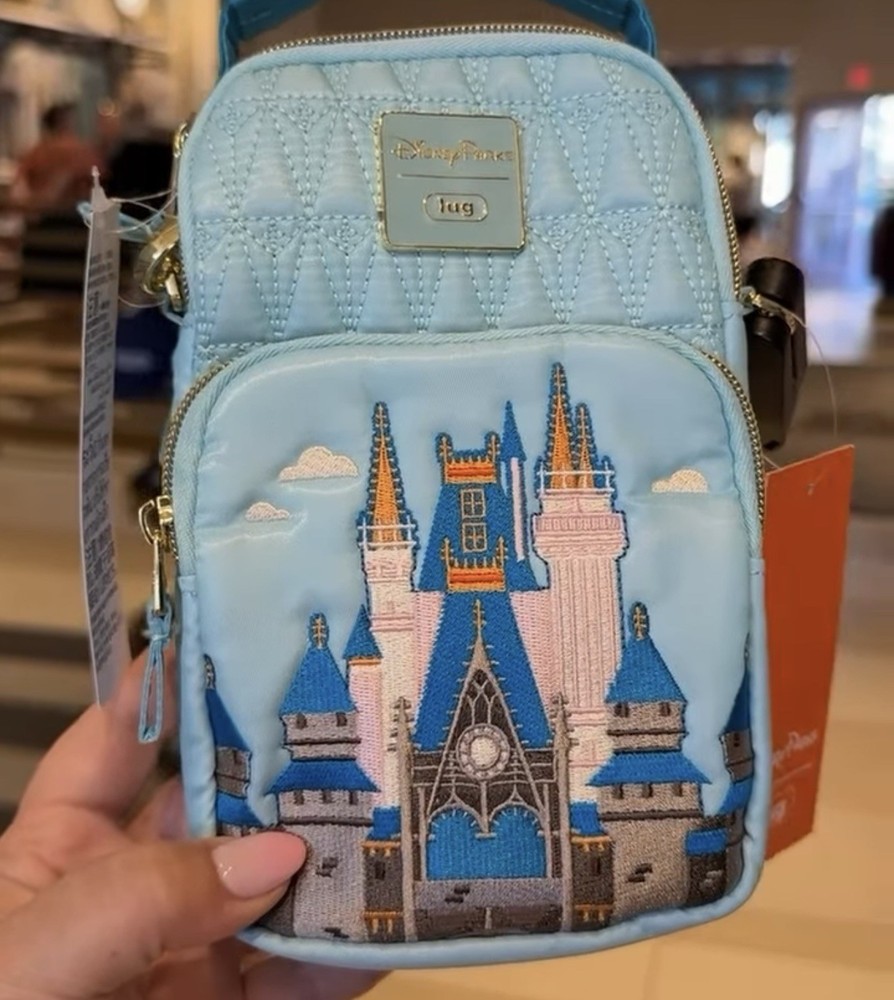 2025 Disney Parks Exclusive Cinderella Castle Luggage Tag NWT WDW