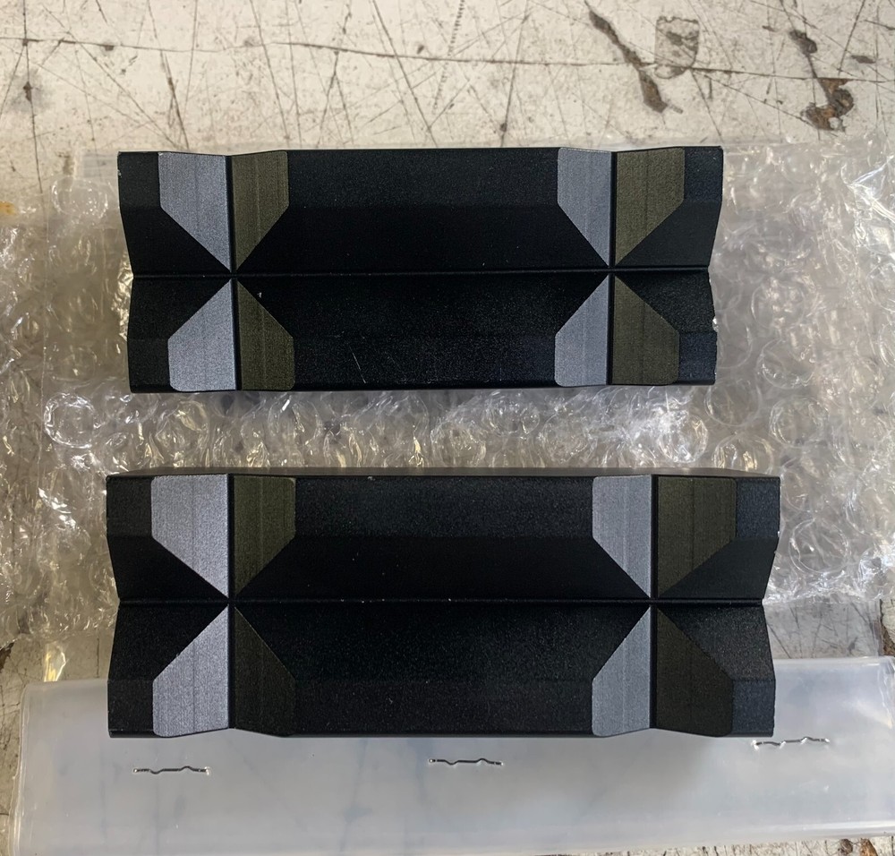 Vice Removable jaws, Vice Jaws, Vice Soft Jaws Magnetic Black (FREE SHIPPING)-image