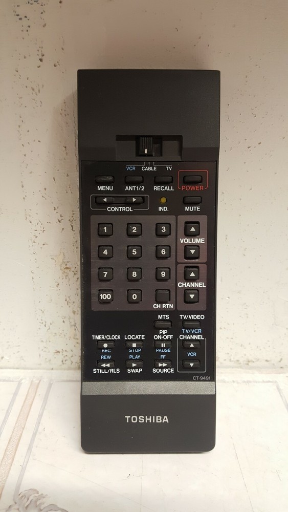 Toshiba CT-9491 Remote Control NO BATTERIES