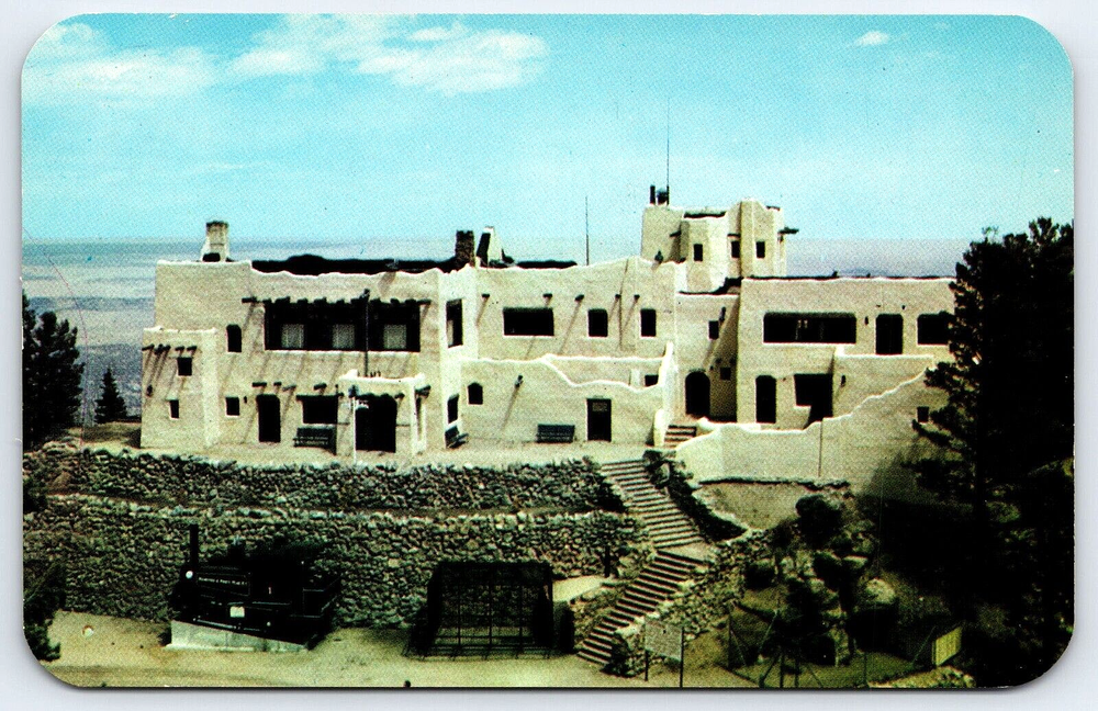 VINTAGE OLD ANTIQUE POSTCARD CHEYENNE LODGE MOUNTAIN PIKES PEAK COLORADO USA