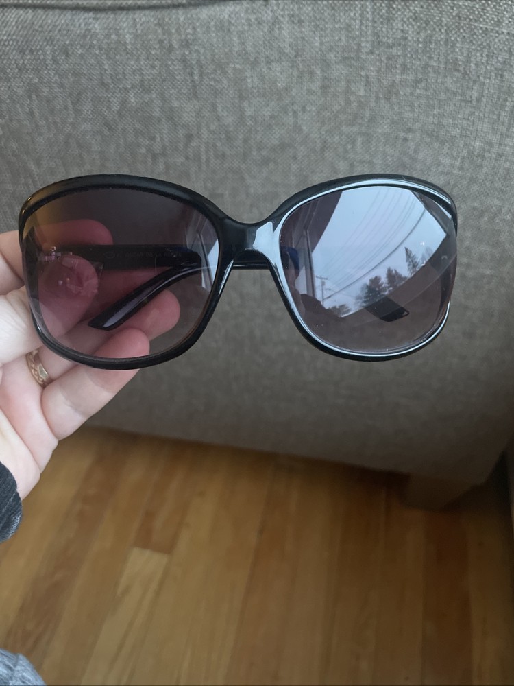 Oscar De La Renta Mod1309 001 Womens Sunglasses Black w/ Gradien Lens