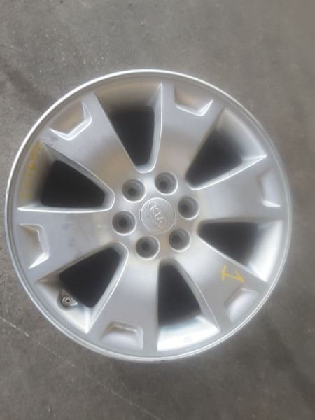 Wheel 17x7-1/2 Alloy 6 Spoke Painted Fits 09-11 BORREGO 283880