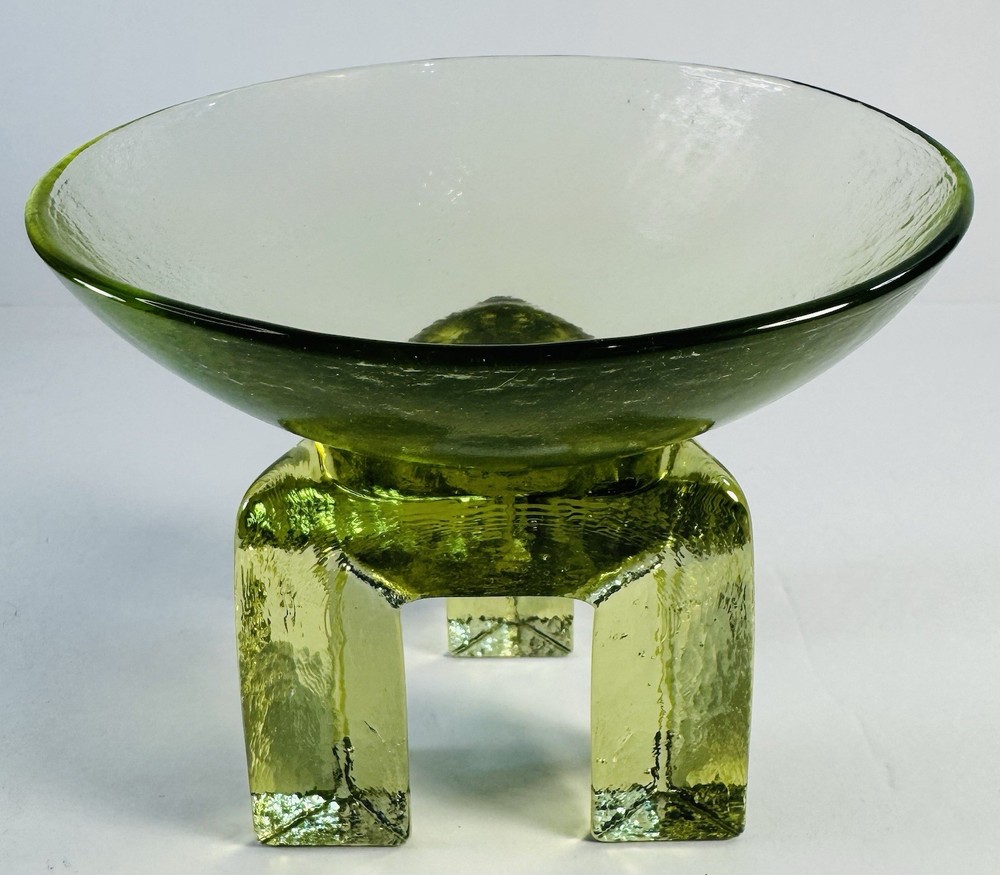 Hudson Beach Art Glass Handblown Green Ribbed Tripod Stand Bowl