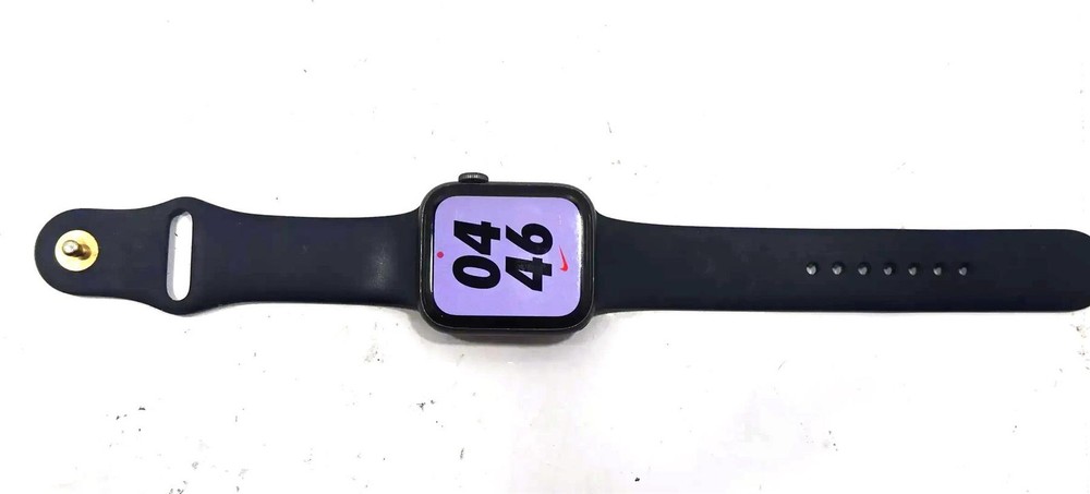 APPLE Watch Series 4 GPS LTE 44MM Aluminum Case A1976 in Black