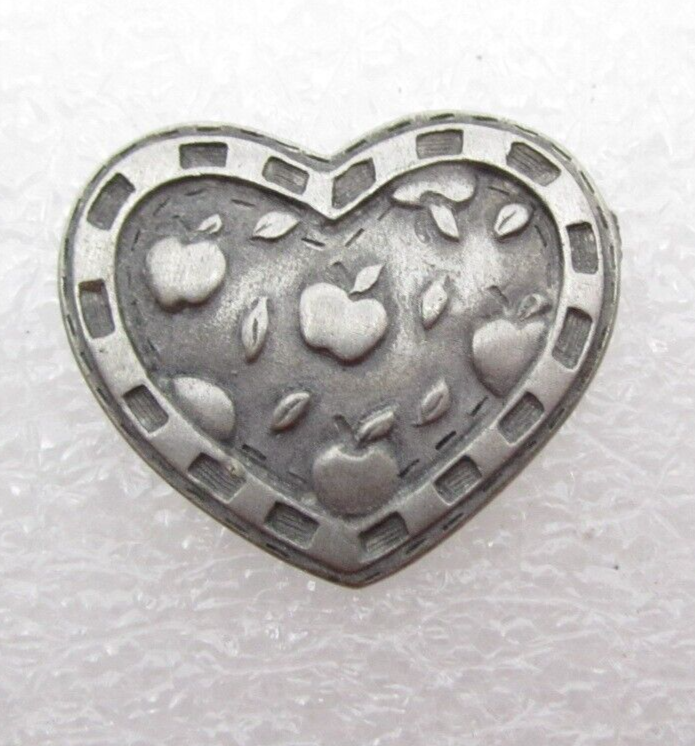 Heart Shape Apple Lapel Pin (C679)