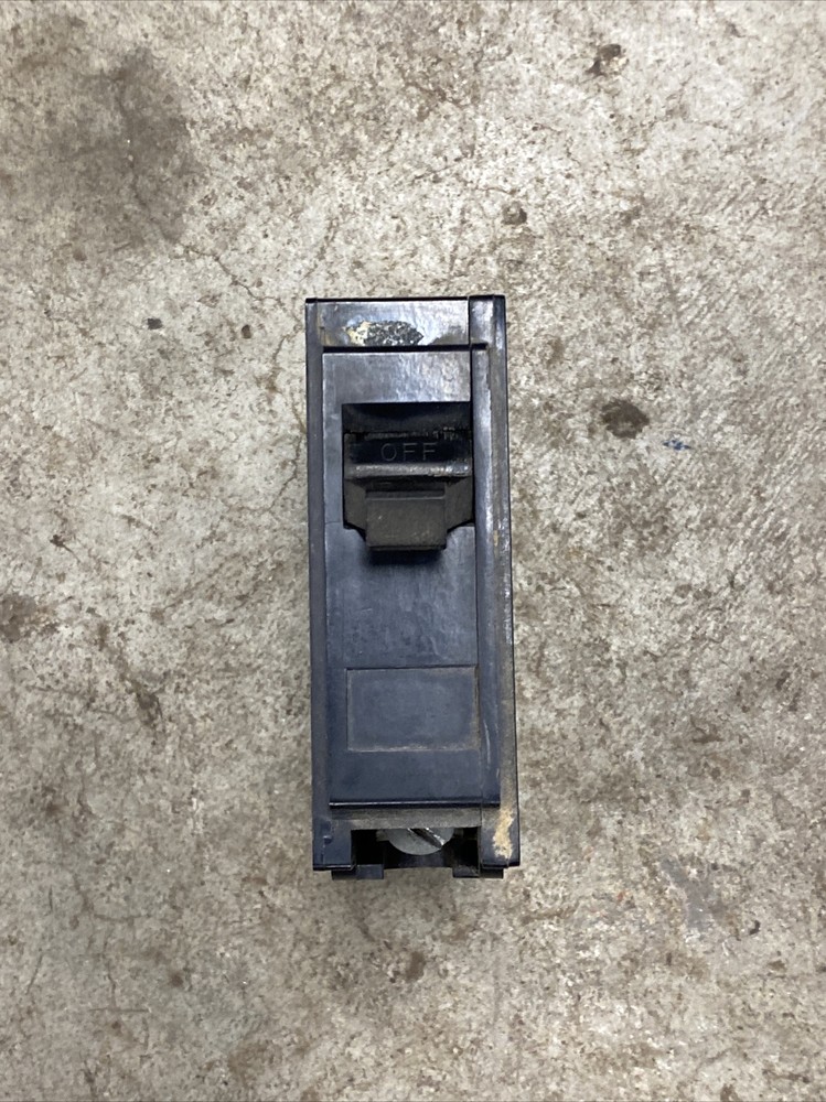 MURRAY  MP115 1 POLE 15 AMP 120v CIRCUIT BREAKER OLD STYLE